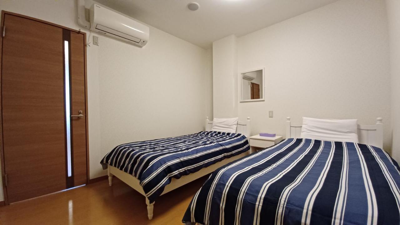 Hotel Swan Lake Nagara Nagara  Kültér fotó