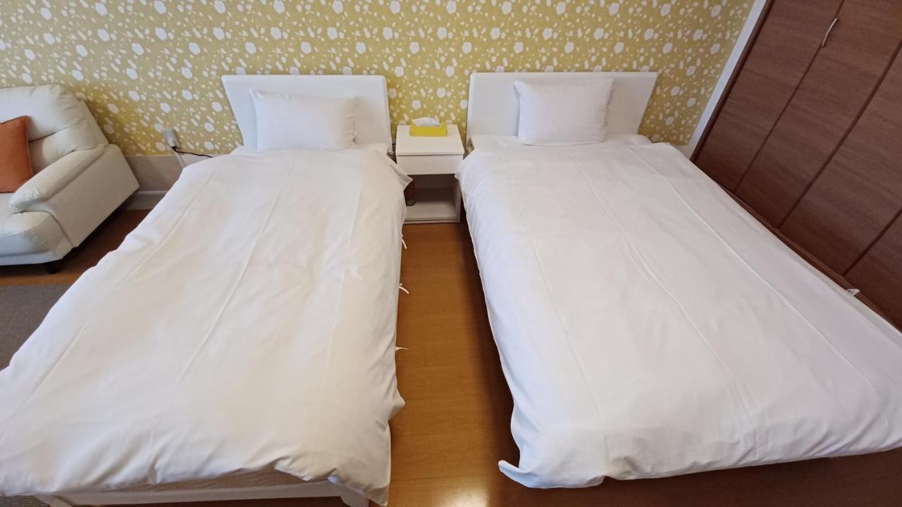 Hotel Swan Lake Nagara Nagara  Kültér fotó