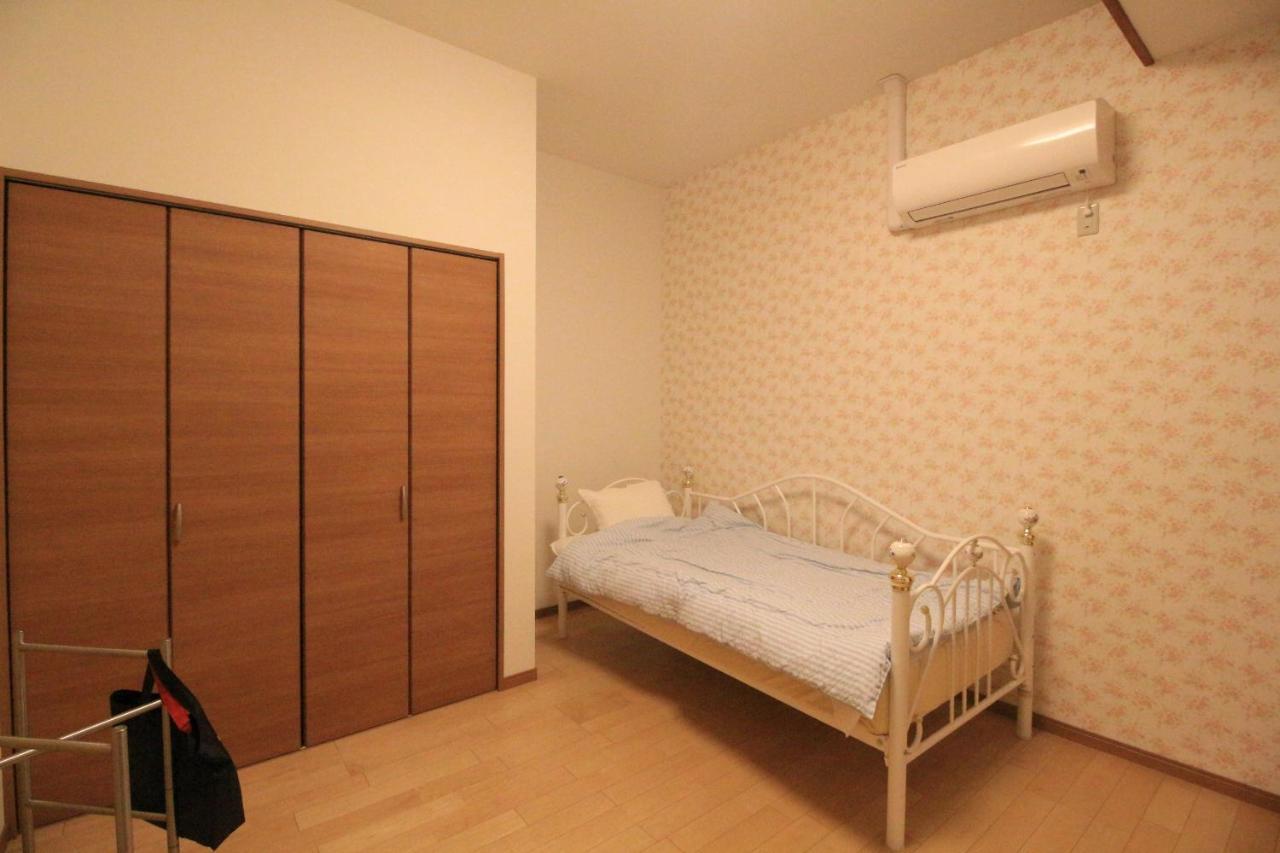 Hotel Swan Lake Nagara Nagara  Kültér fotó
