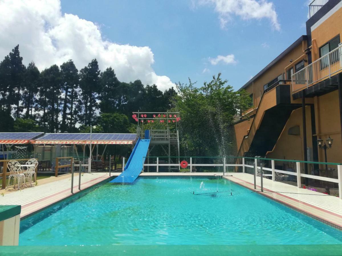 Hotel Swan Lake Nagara Nagara  Kültér fotó